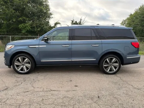 More photos of 2019 Lincoln Navigator L Reserve at Smart Chevrolet, NC