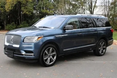 Another view of 2019 Lincoln Navigator L Reserve for sale in Madison, NC at Smart Chevrolet