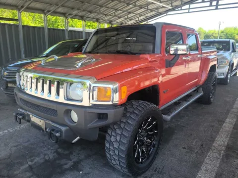 Photos of 2009 Hummer H3T Luxury for sale in Madison, NC at Smart Chevrolet