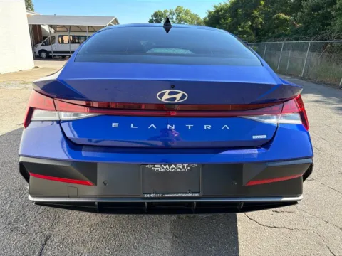 More photos of 2024 Hyundai Elantra Hybrid Limited at Smart Chevrolet, NC