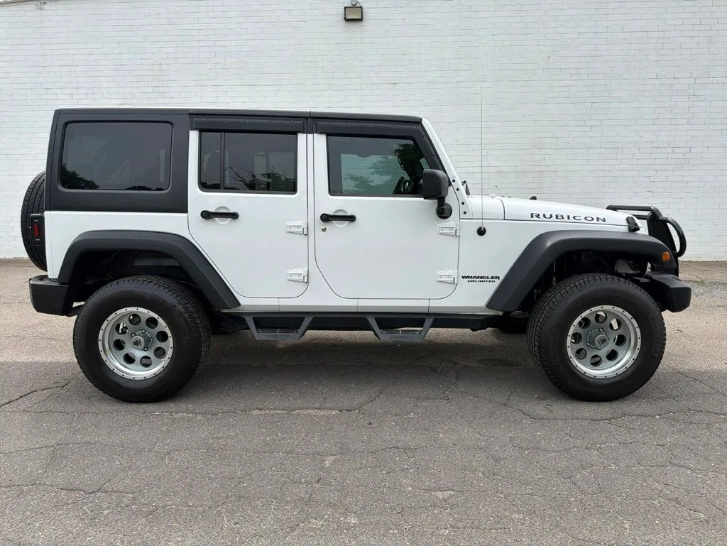 White 2011 Jeep Wrangler Unlimited Rubicon for sale in Madison, NC