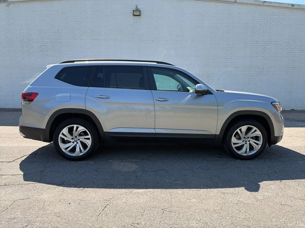 Silver 2021 Volkswagen Atlas 3.6L V6 SE w/Technology for sale in Madison, NC