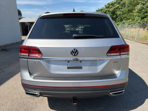 Another view of 2021 Volkswagen Atlas 3.6L V6 SE w/Technology for sale in Madison, NC at Smart Chevrolet