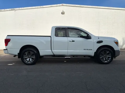 White 2017 Nissan Titan SV for sale in Madison, NC