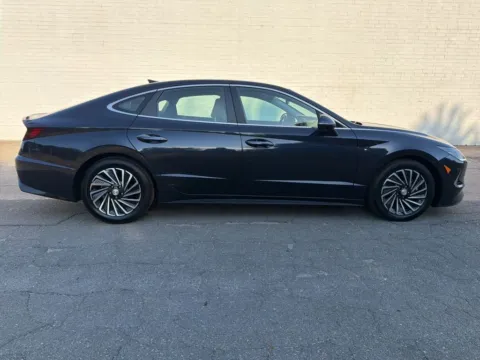 Blue 2021 Hyundai Sonata Hybrid Limited for sale in Madison, NC