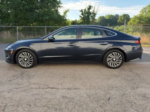 More photos of 2021 Hyundai Sonata Hybrid Limited at Smart Chevrolet, NC