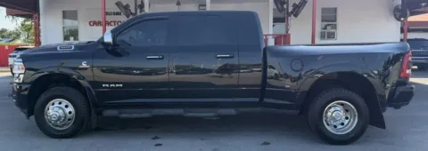 More photos of 2022 Ram 3500 Laramie at Smart Chevrolet, NC