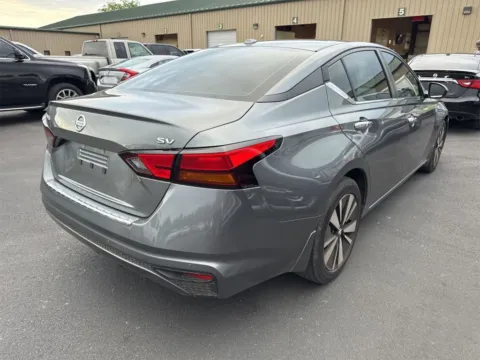 More photos of 2022 Nissan Altima 2.5 SV at Smart Chevrolet, NC