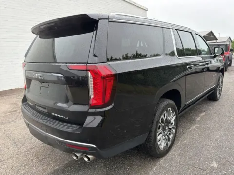 Photos of 2023 GMC Yukon XL Denali Ultimate for sale in Madison, NC at Smart Chevrolet
