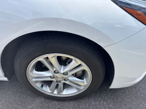 More photos of 2017 Chevrolet Cruze LT at Smart Chevrolet, NC