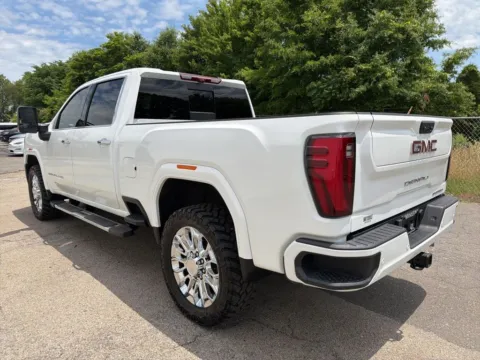 More photos of 2024 GMC Sierra 2500HD Denali at Smart Chevrolet, NC
