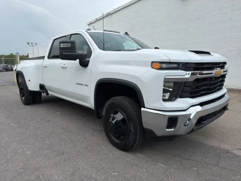 More photos of 2024 Chevrolet Silverado 3500HD LT at Smart Chevrolet, NC