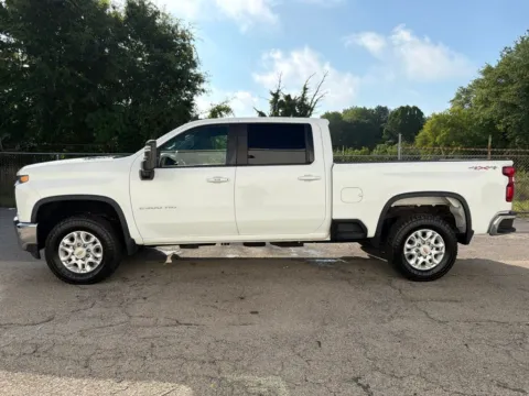 More photos of 2021 Chevrolet Silverado 2500 HD LT at Smart Chevrolet, NC