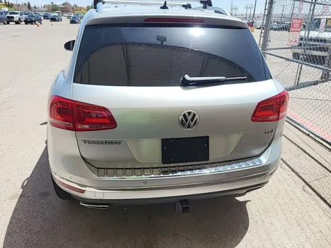 More photos of 2016 Volkswagen Touareg V6 TDI at Smart Chevrolet, NC