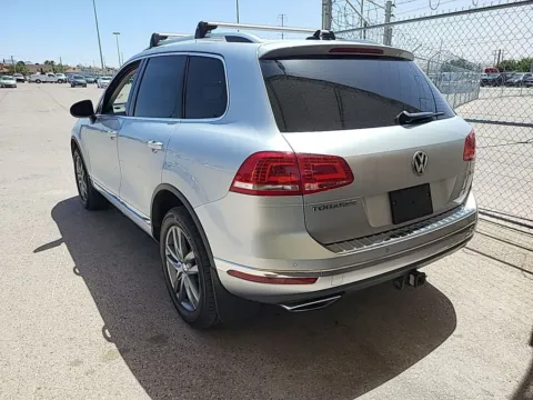 More photos of 2016 Volkswagen Touareg V6 TDI at Smart Chevrolet, NC