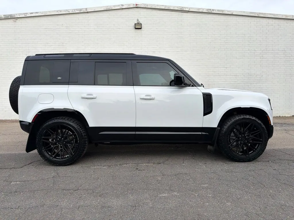 White 2023 Land Rover Defender 110 X-Dynamic SE for sale in Madison, NC