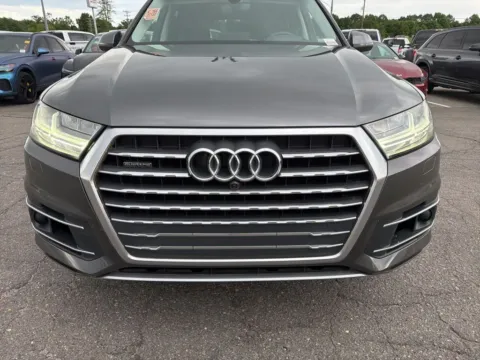 More photos of 2019 Audi Q7 55 Prestige at Smart Chevrolet, NC