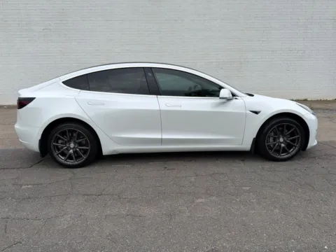 White 2019 Tesla Model 3 Standard Range Plus for sale in Madison, NC