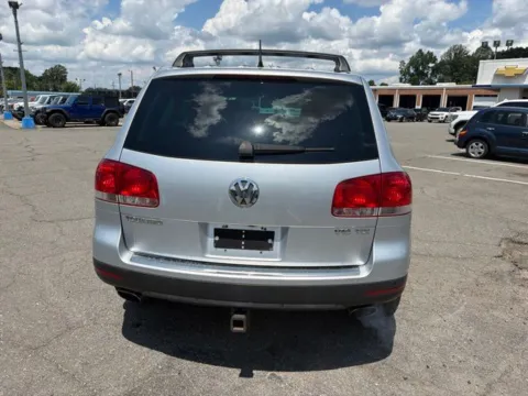 More photos of 2006 Volkswagen Touareg V10 TDI at Smart Chevrolet, NC