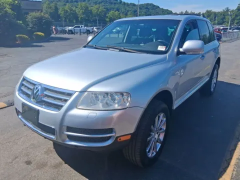 Photos of 2006 Volkswagen Touareg V10 TDI for sale in Madison, NC at Smart Chevrolet