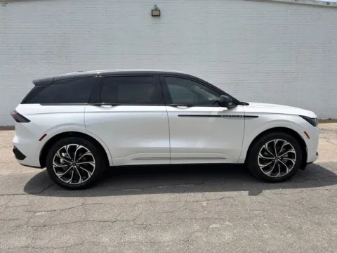 White 2024 Lincoln Nautilus Reserve for sale in Madison, NC