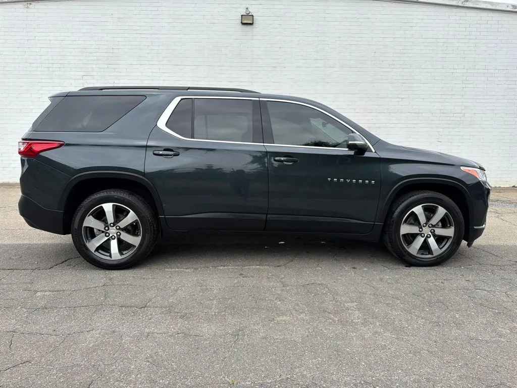 Gray 2021 Chevrolet Traverse LT Leather for sale in Madison, NC