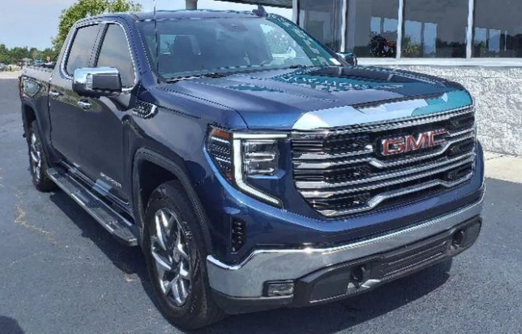 Blue 2023 GMC Sierra 1500 SLT for sale in Madison, NC