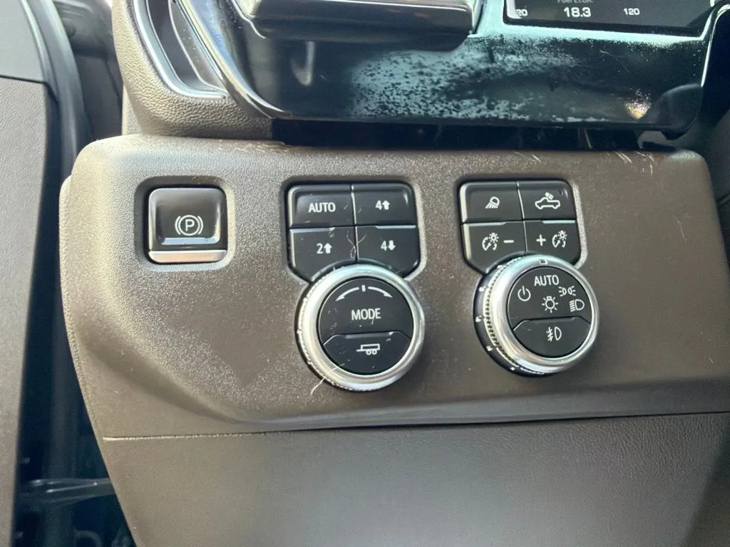 2023 GMC Sierra 1500 SLT - Photo 29