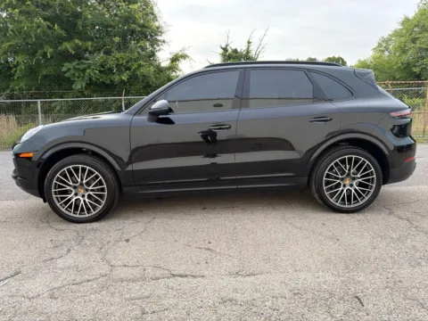 More photos of 2019 Porsche Cayenne at Smart Chevrolet, NC