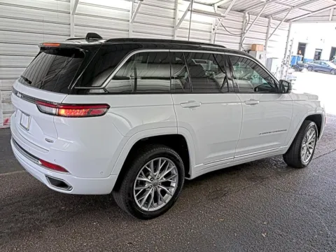 More photos of 2024 Jeep Grand Cherokee Summit at Smart Chevrolet, NC