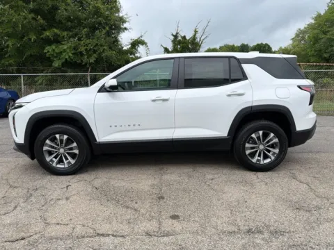 More photos of 2027 Chevrolet Equinox LT at Smart Chevrolet, NC