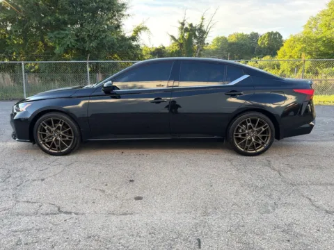 More photos of 2025 Nissan Altima 2.5 SR at Smart Chevrolet, NC