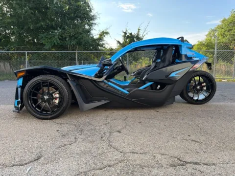 More photos of 2020 Polaris Slingshot R at Smart Chevrolet, NC