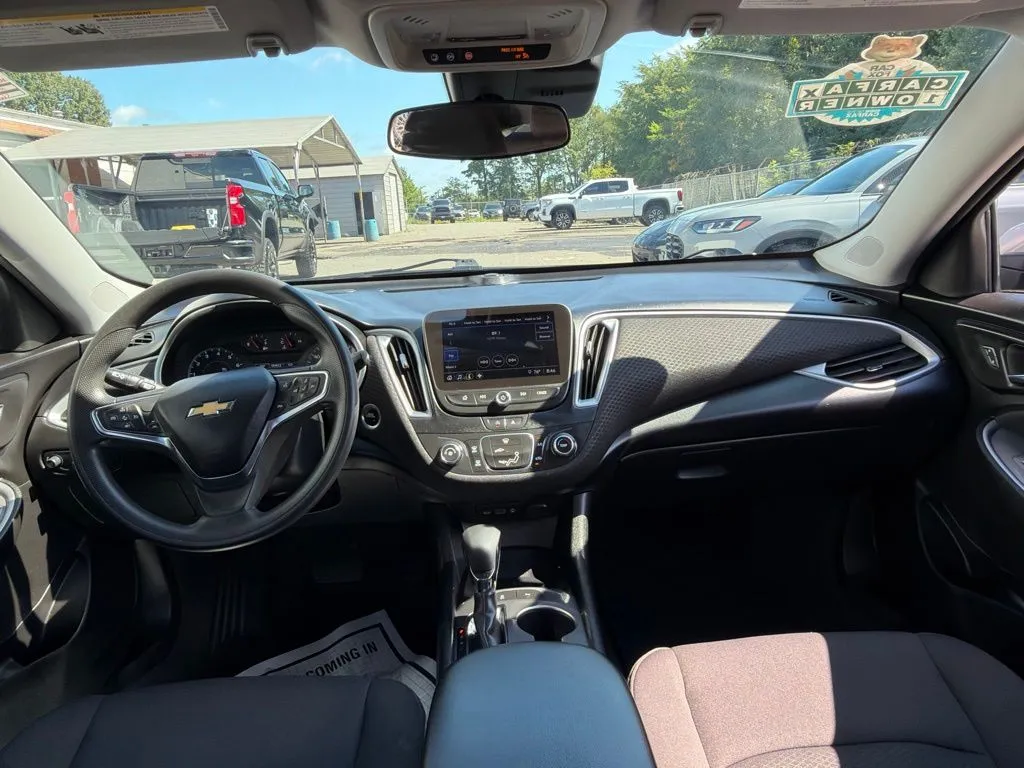 2025 Chevrolet Malibu 1LS - Photo 19