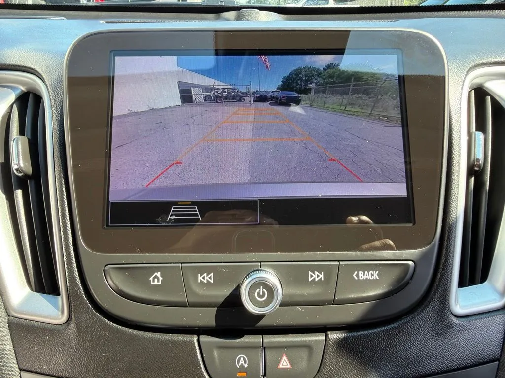 2025 Chevrolet Malibu 1LS - Photo 29