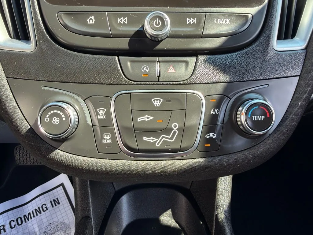 2025 Chevrolet Malibu 1LS - Photo 30