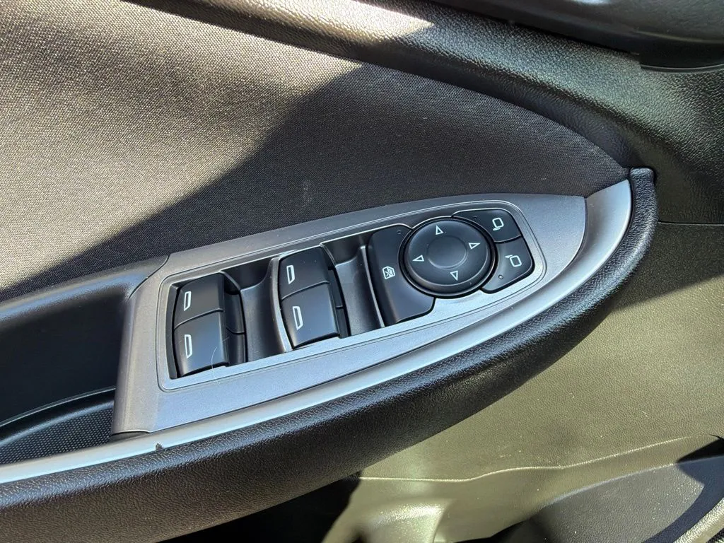 2025 Chevrolet Malibu 1LS - Photo 22