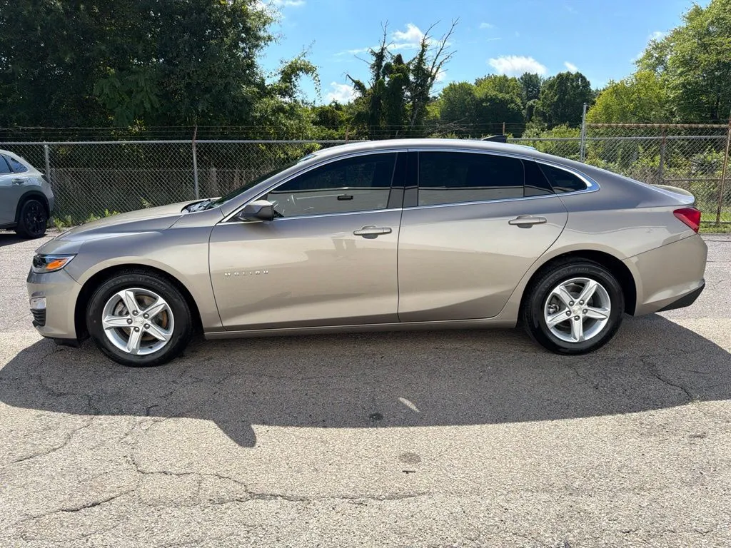 2025 Chevrolet Malibu 1LS - Photo 5