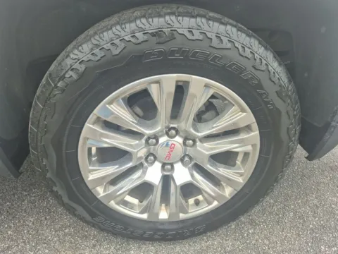 More photos of 2020 GMC Sierra 1500 Denali at Smart Chevrolet, NC