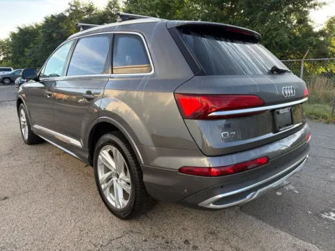 More photos of 2021 Audi Q7 55 Premium Plus at Smart Chevrolet, NC