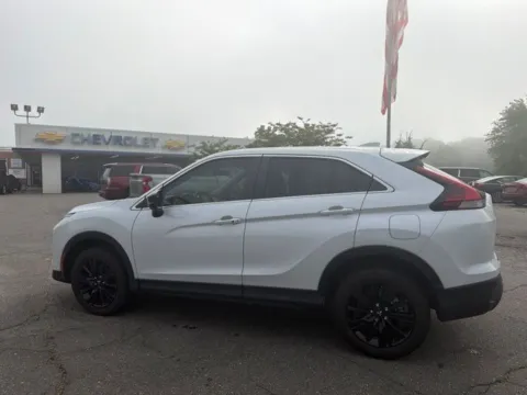 More photos of 2024 Mitsubishi Eclipse Cross LE at Smart Chevrolet, NC