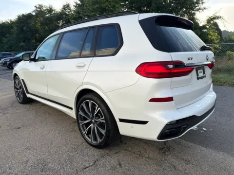 More photos of 2022 BMW X7 M50i at Smart Chevrolet, NC