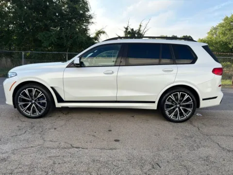 More photos of 2022 BMW X7 M50i at Smart Chevrolet, NC