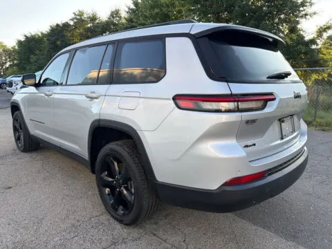 More photos of 2024 Jeep Grand Cherokee L Altitude X at Smart Chevrolet, NC