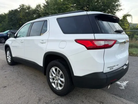 More photos of 2021 Chevrolet Traverse LT Leather at Smart Chevrolet, NC