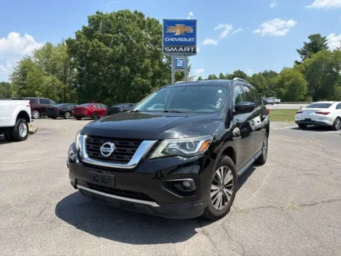 Black 2019 Nissan Pathfinder S for sale in Madison, NC