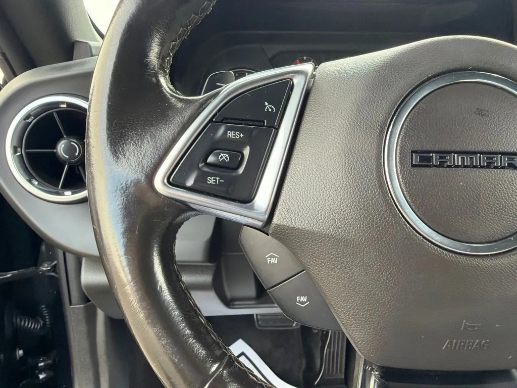 2022 Chevrolet Camaro LT1 - Photo 23