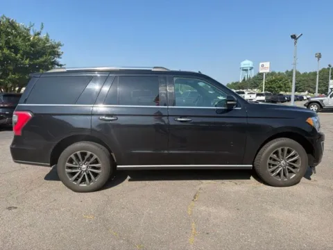 More photos of 2021 Ford Expedition Limited at Smart Chevrolet, NC
