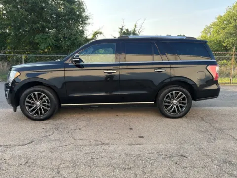 More photos of 2021 Ford Expedition Limited at Smart Chevrolet, NC
