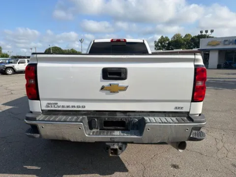 More photos of 2019 Chevrolet Silverado 3500HD LTZ at Smart Chevrolet, NC